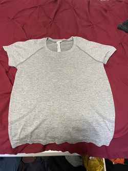Lululemon Shirts Size 6