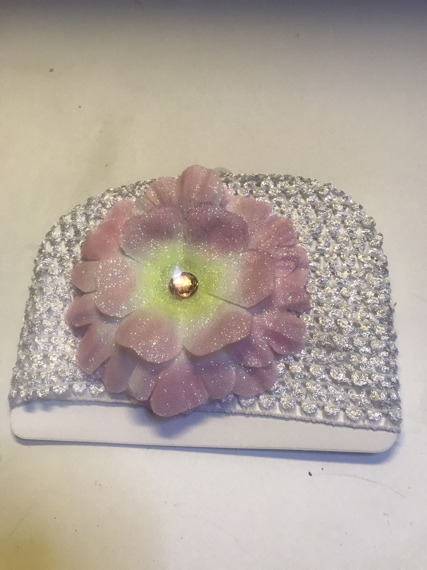Little girl baby hat with flower and Jewel! Pink and white- New!