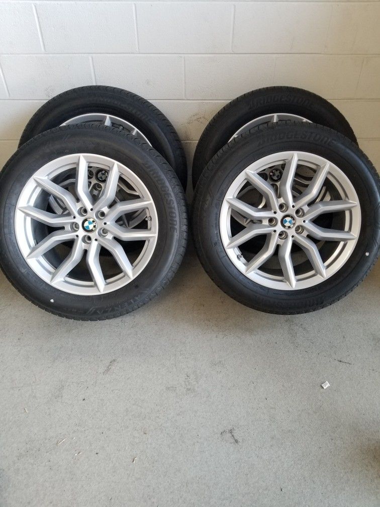 BMW WHEEL AND TIRE SET X5 & X6