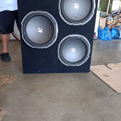 2 15inch Subs