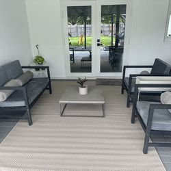 Modern Patio/Outdoor Wooden Furniture - Set