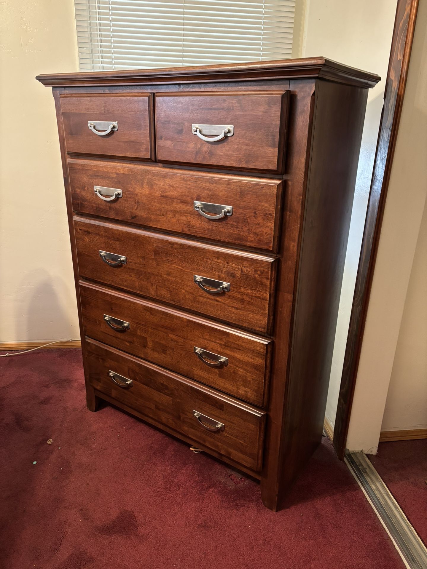 Wood 6-Drawer Dresser