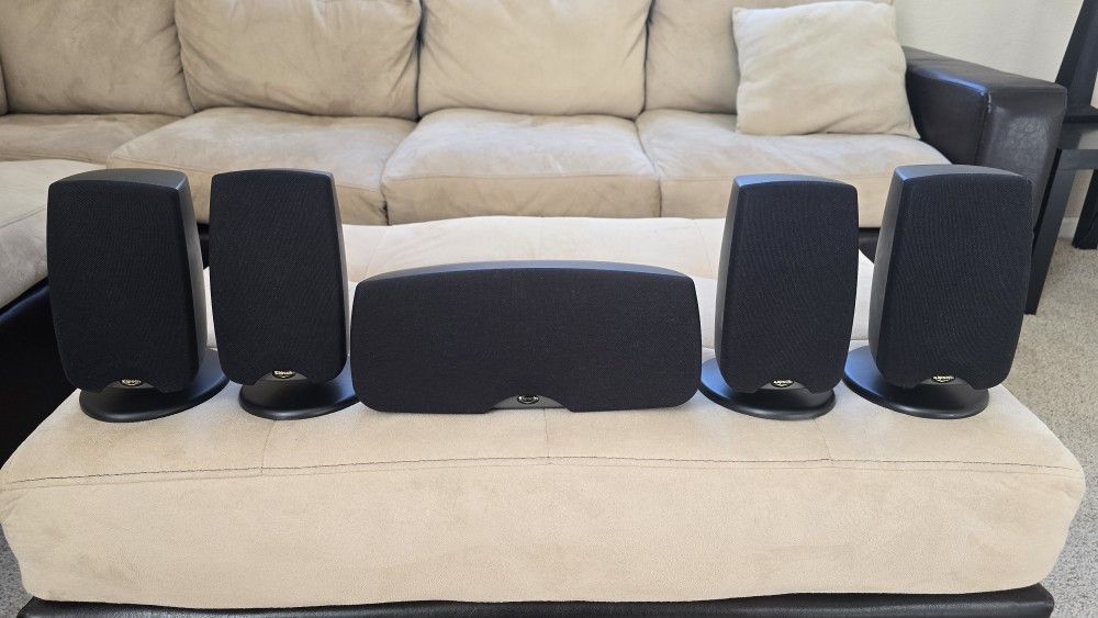 Klipsch 5.1 Quintet iii with 8" Polk Subwoofer 