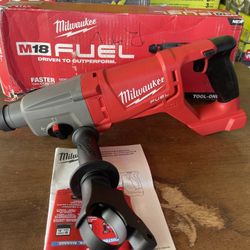 Milwaukee M18 FUEL 18V Lithium-Ion Brushless Cordless 1 in. SDS-Plus D-Handle Rotary Hammer (Tool-Only)