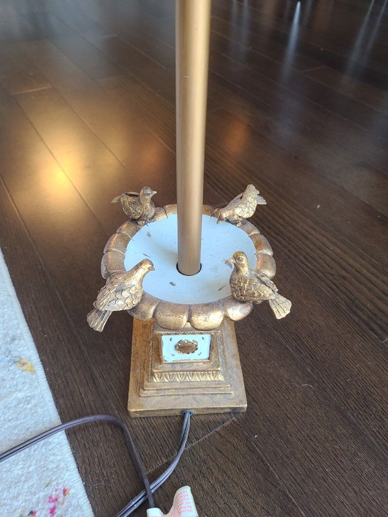 Unique Classic Lamp