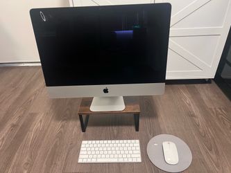 Apple iMac 21.5” Retina 4K (2017) – Excellent Condition