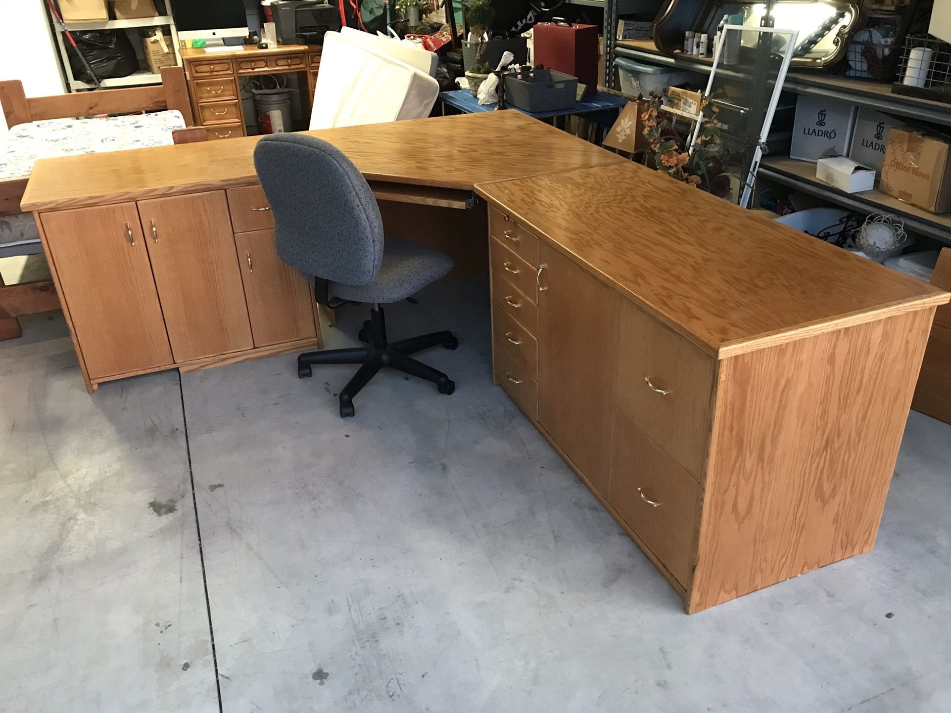 Oak Custom Made desk