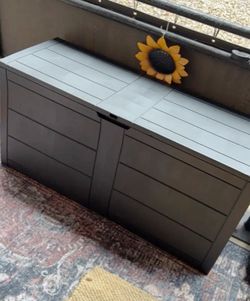 Brand new outdoor box