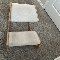 Kneeling Chair 
