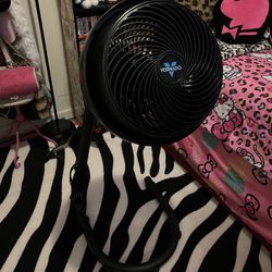 Vornado 783 Whole Room Air Circulator Fan with Adjustable Height: 3 Speeds
