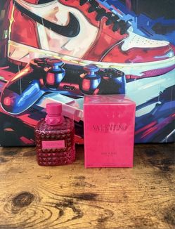 Valentino Pink