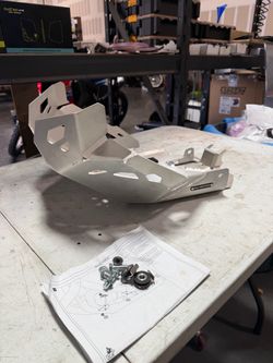 SW MOTECH HONDA AFRICA TWIN 1000 SKID PLATE NEW