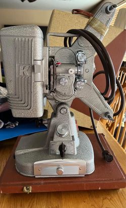 Vintage Keystone 109D 8mm Movie Projector