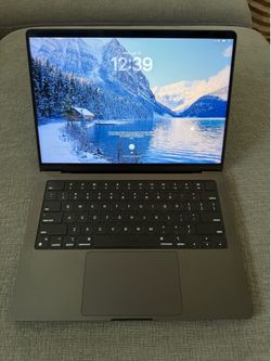 MacBook Pro 14 inch M4 Max Space Black 36GB of RAM 1TB SSD