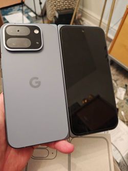 Like new in box Sim Unlocked Google Pixel 10 Pro Fold 256gb