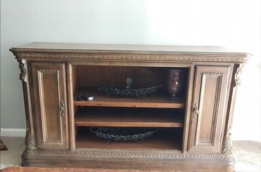 TV Console