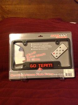 Scrolling license plate light with remote