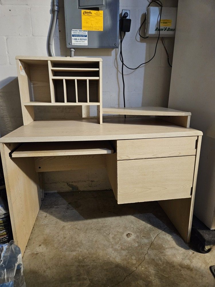 Small Desk