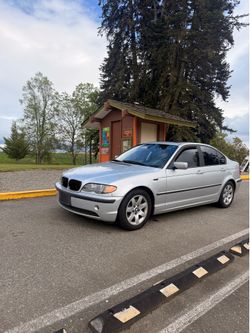 2003 BMW 325i