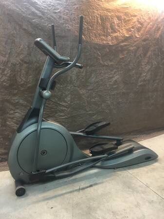 Vision Fitness X6600 HRT Elliptical (Can Deliver)