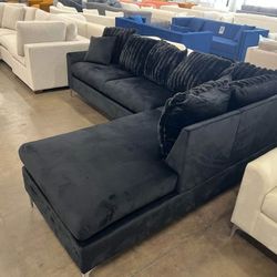 🖤 Modern Luxury Black Sectional! Brand New in Boxes!! $699 ~ Delivery Available!