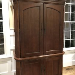 Entertainment Armoire 