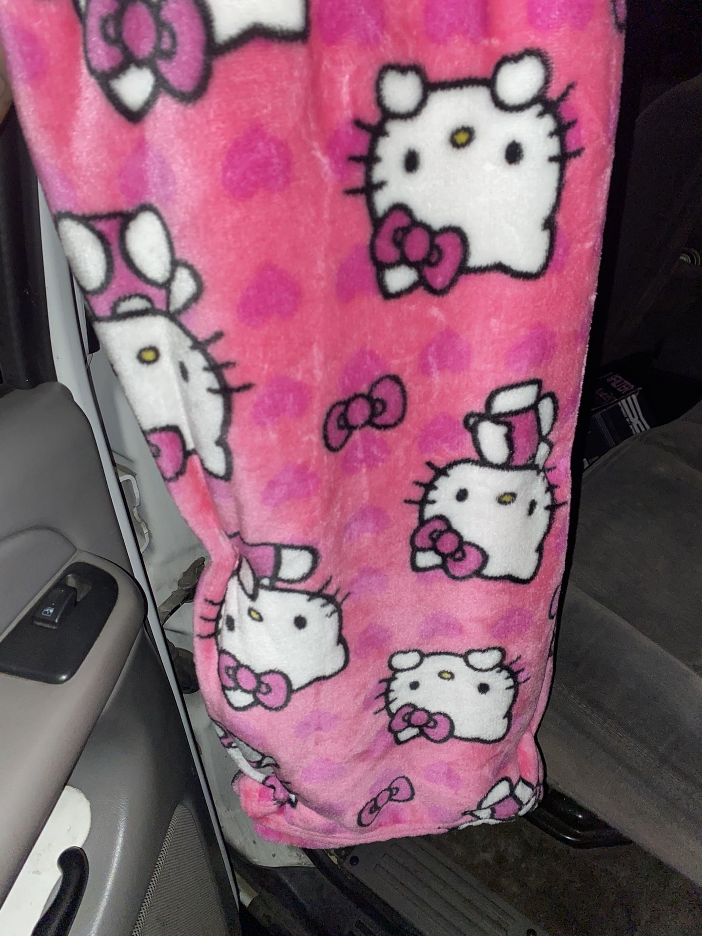Hello Kitty Blanket