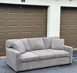 🛋️ Sofa/Couch Sectional - Bed - Fabric - Delivery Available 🚛