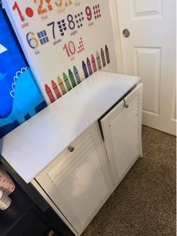 laundry hamper