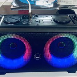 Bluetooth speaker 