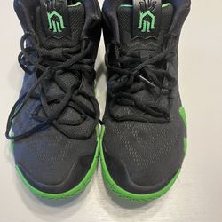 Kyrie 4 Halloween Special Edition! 