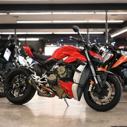 2021 DUCATI STREETFIGHTER V4