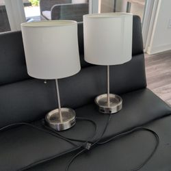 2 Desk Lamps, Pulling Switch 