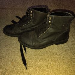 Size 8 Black Boots $7