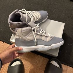 Jordan 11 Cool Grey High