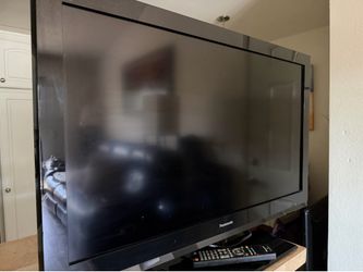 32” Panasonic TV