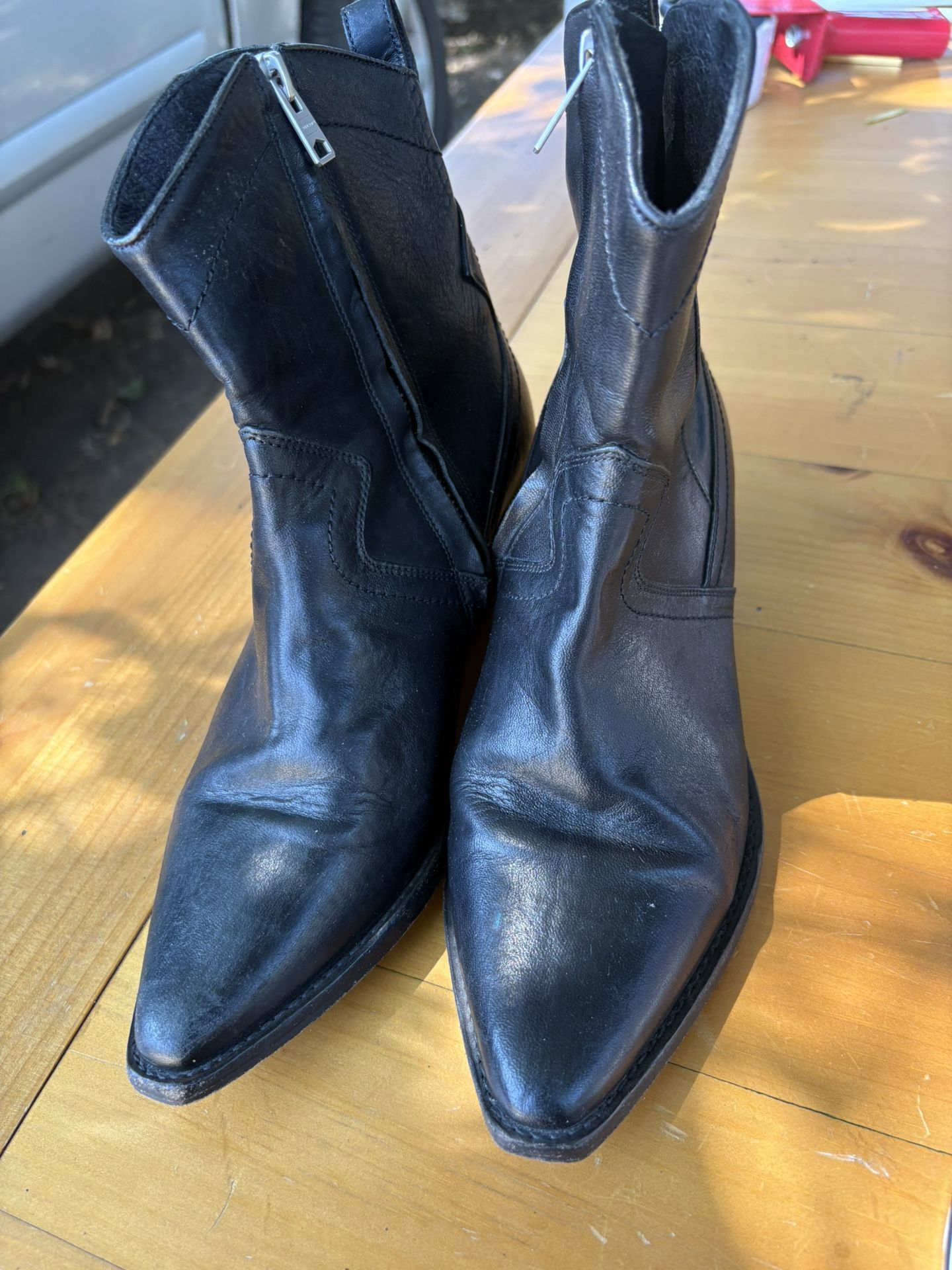 Women Boots size 38
