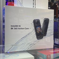 Insta360 X5 Essential Bundle