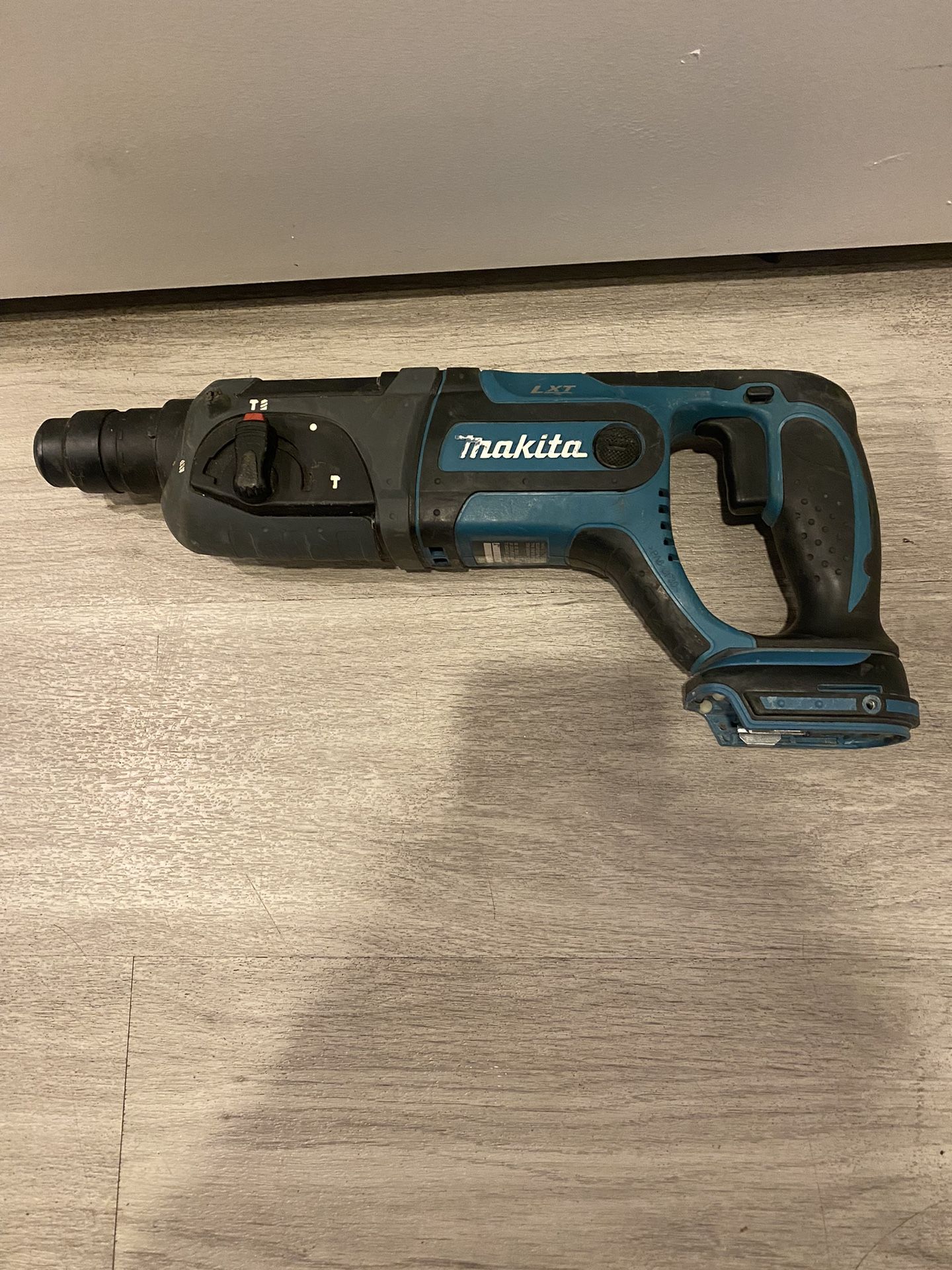 Makita Rotary Hammer Vuen Estado $100 Presio Firme