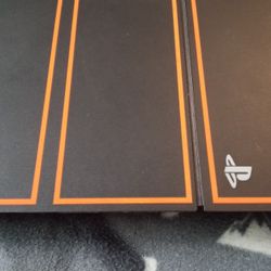 PS4 With 4 games And Controller 