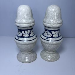 Dedham Rabbit Potting Shed Tall Salt Pepper Shakers