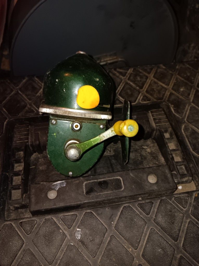 Spin Wounder reel By Shakespeare