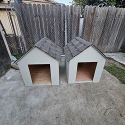 Dog Houses 