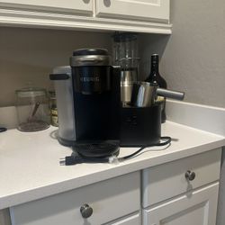 Keurig Coffee And Latte Maker