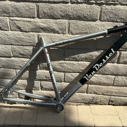 Van Dessel Buzz Bomb 29r Frame Large Aluminum Single Speed/Rohloff/MTB