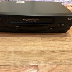 Panasonic 4. Head-Hi - Fi Stereo Omnivision VHS