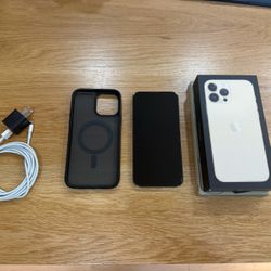 Apple iPhone 13 Pro Max - Gold - 128GB - Unlocked