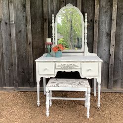 Vintage Farmhouse Vanity with Swivel Mirror and Matching Bench