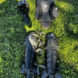 Used Adidas Youth Catchers Gear