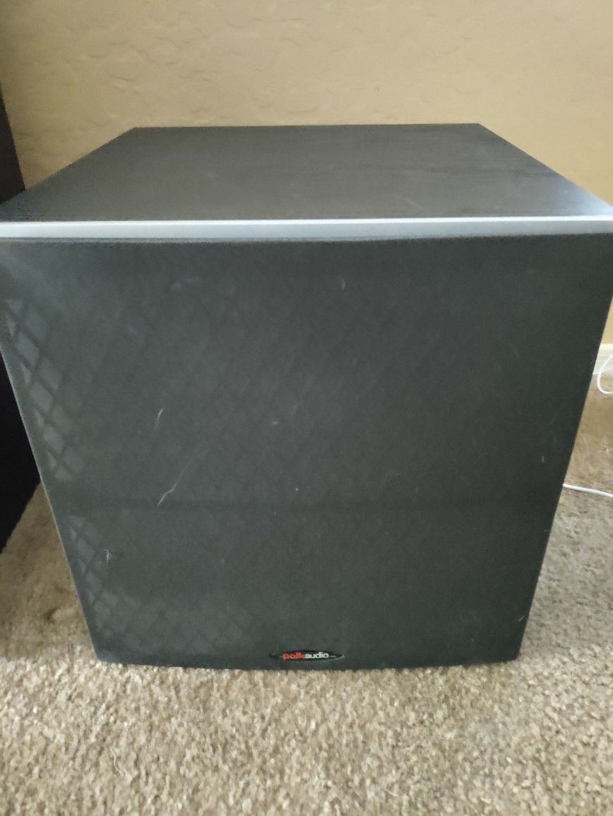 Polk Audio 10" Powered Subwoofer